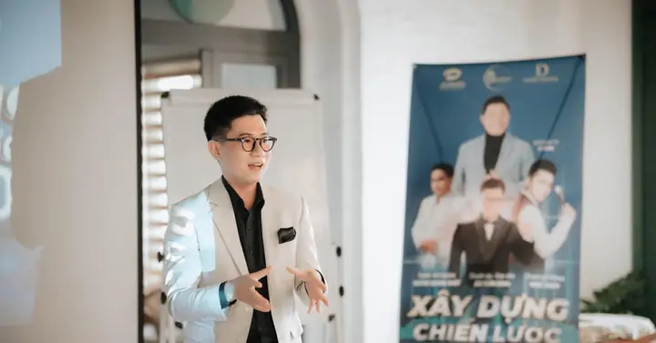 Kính Mắt Kenvin