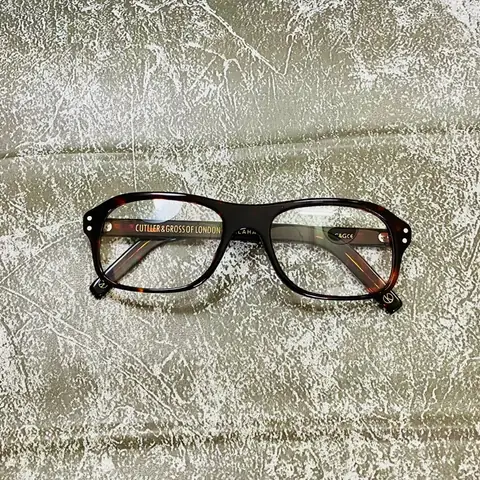 Kính Mắt Kingsman