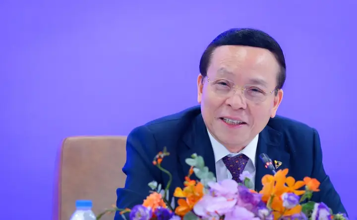 Kính Mắt Minh Phú