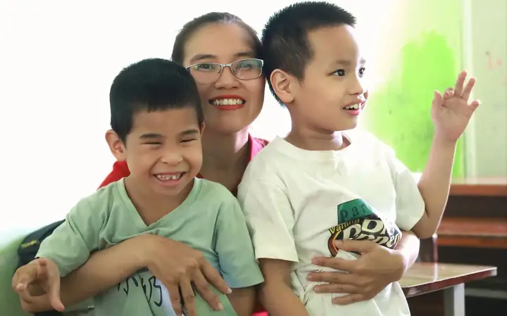 Kính Mắt Mỹ Phẩm Thúy Hằng Kính Mắt Mỹ Phẩm Thúy Hằng