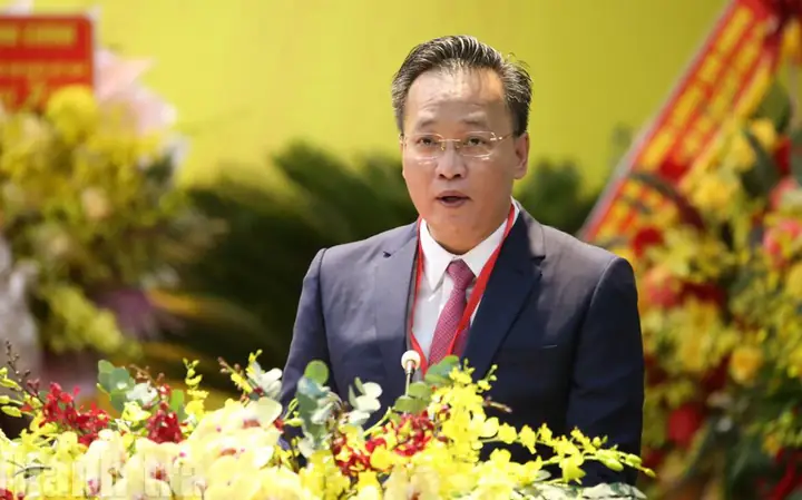 Kính Mắt Nghĩa Hưng