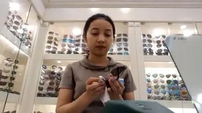 Kính Mắt Quang Hưng Bán Hàng Fake