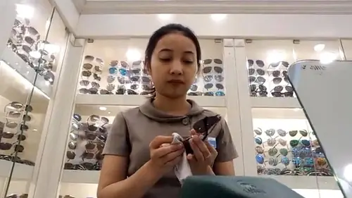 Kính Mắt Quaong Hưng