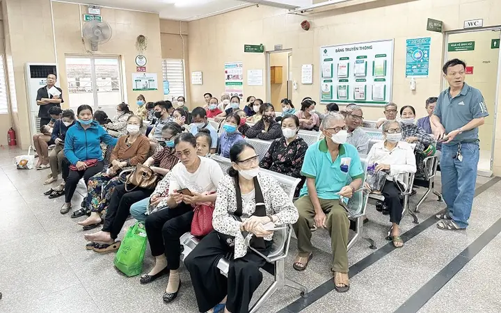 Kính Mắt Sài Gòn Ở Vinh