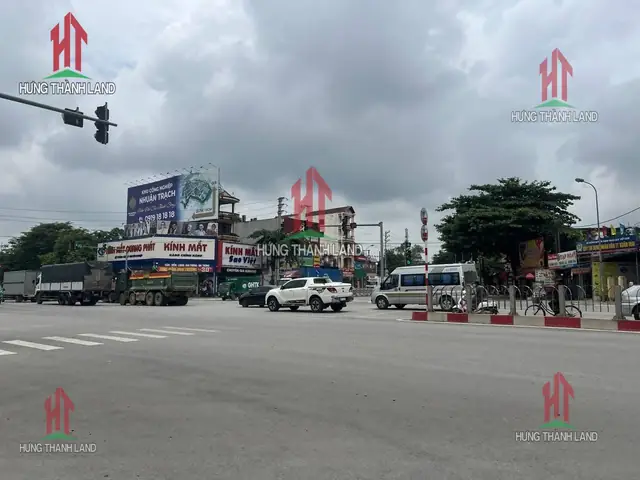 Kính Mắt Sao Việt Xuân Mai