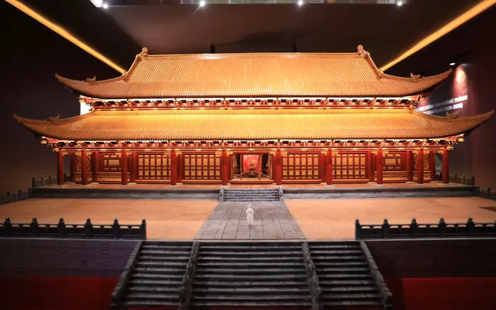 Kính Mắt Thăng Long Giảng Võ