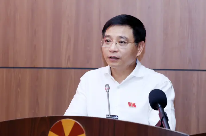 Kính Mắt Thiên Thăng