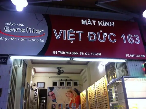 Kính Mắt Trương Định