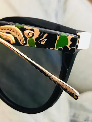 Mắt Kính Bape