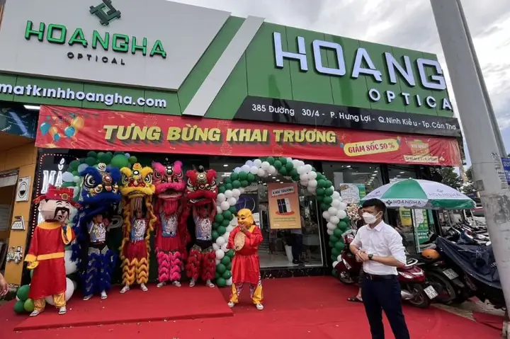 Mắt Kính Cận Cần Thơ