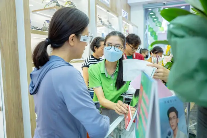 Mắt Kính Cần Thơ Giá Rẻ