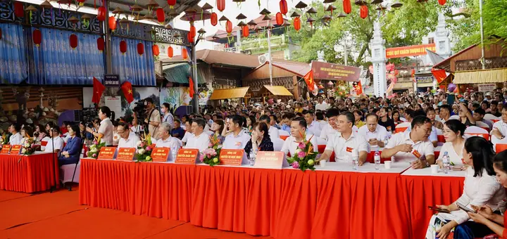 Mắt Kính Cộng Đồng Đà Lạt