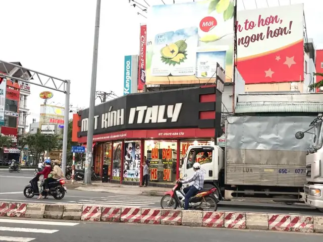 Mắt Kính Italy Cần Thơ