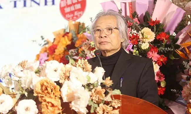 Mắt Kính Lê Văn Việt Mắt Kính Lê Văn Việt