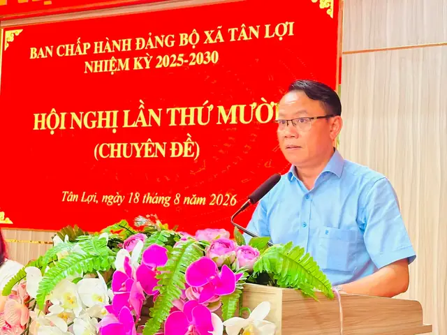 Mắt Kính Mười Mắt Kính Mười