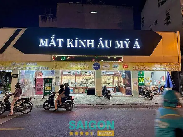 Mắt Kính Mỹ Tân