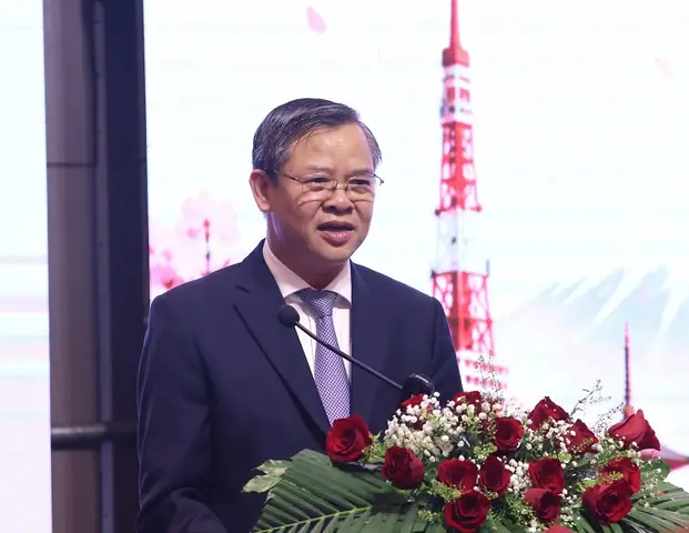 Mắt Kính Nhật Bản Cần Thơ
