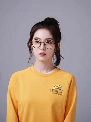 Mắt Kính Nobita Gọng Tròn