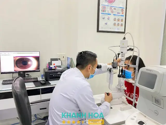 Mắt Kính Quang Lộc Nha Trang Mắt Kính Quang Lộc Nha Trang