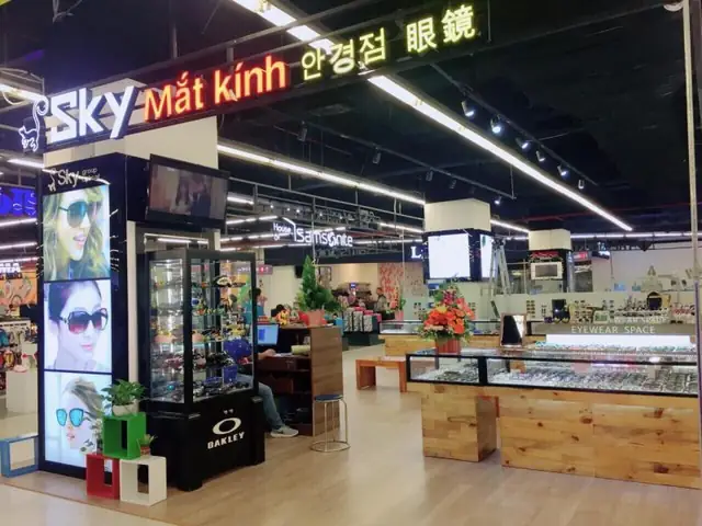 Mắt Kính Sky Đà Nẵng