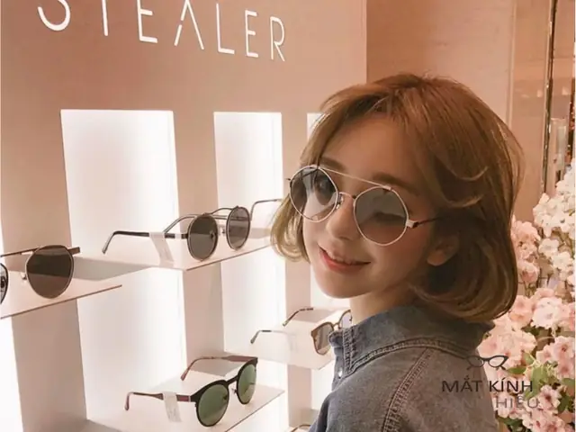 Mắt Kính Stealer