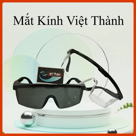 Mắt Kính Thành Thái