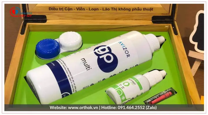 Mắt Kính Trị Cận Thị Mắt Kính Trị Cận Thị