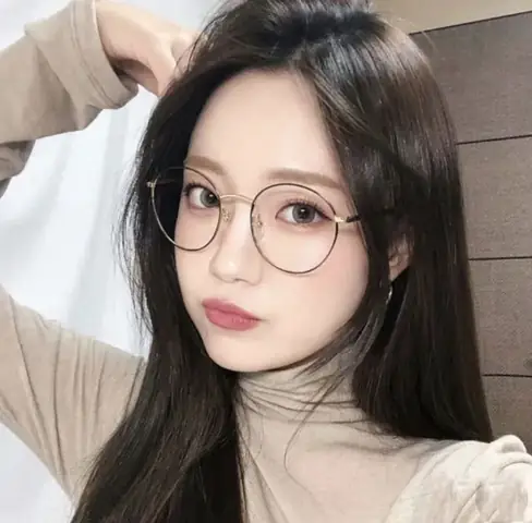 Mắt Kính Tròn Nobita
