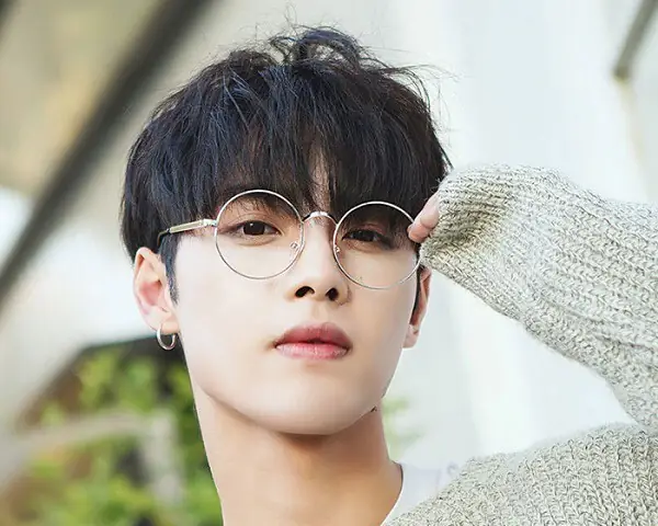 Mắt Kính Tròn Nobita