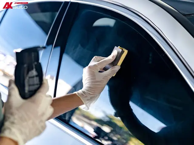 Phủ Nano Cho Mắt Kính