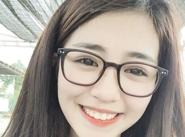Trang Điểm Mắt Cho Người Đeo Kính